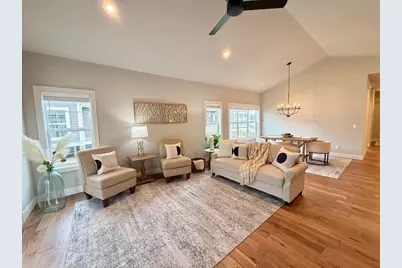 Unit 8.3 Bellflower Drive, DeForest, WI 53532 - Photo 2