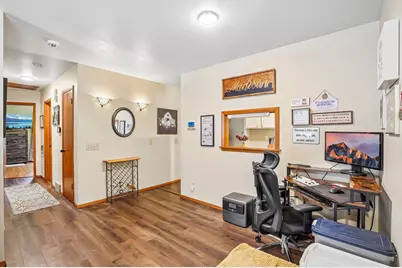 4526 Anniversary Lane, Madison, WI 53704 - Photo 8