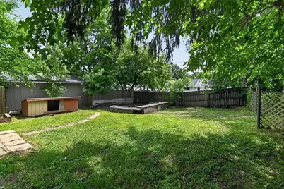 4345 Lilac Lane, Madison, WI 53711 - Photo 6