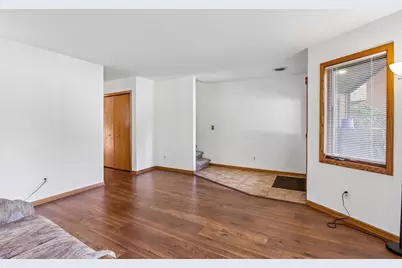 810 S Gammon Road, Madison, WI 53719 - Photo 8