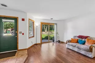 810 S Gammon Rd, Madison, WI 53719 - Photo 6