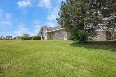 830 Oregon Center Drive, Oregon, WI 53575 - Photo 6