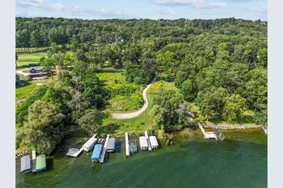 W2326 Carpenter Lane, Brooklyn, WI 54941 - Photo 70