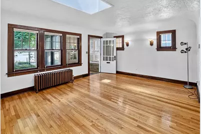 15 S Hancock Street, Madison, WI 53703 - Photo 12