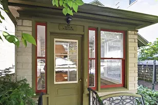 15 S Hancock St, Madison, WI 53703 - Photo 6