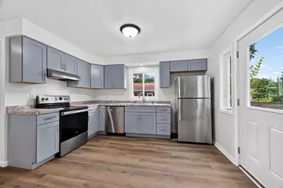 941 Ridgewood Way, Madison, WI 53713 - Photo 6