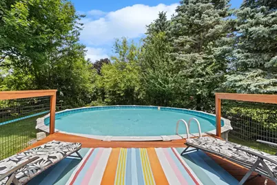 407 Fairbrook Court, Waunakee, WI 53597 - Photo 2