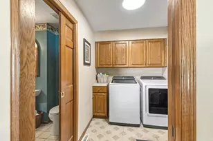 407 Fairbrook Ct, Waunakee, WI 53597 - Photo 34