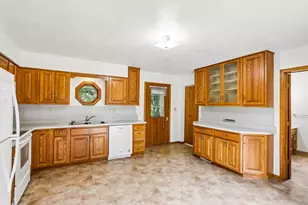 W5440 Halverson Dr, Poynette, WI 53955 - Photo 26