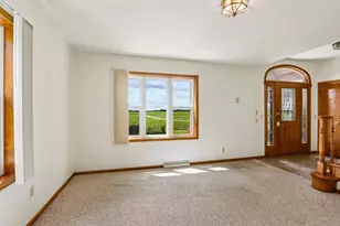W5440 Halverson Dr, Poynette, WI 53955 - Photo 6