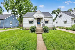 518 Algoma St, Madison, WI 53704 - Photo 2
