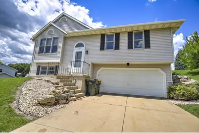 103 Victoria Lane, Barneveld, WI 53507 - Photo 2