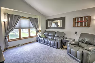 103 Victoria Lane, Barneveld, WI 53507 - Photo 4