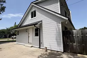314 Monroe St, Sauk City, WI 53583 - Photo 4