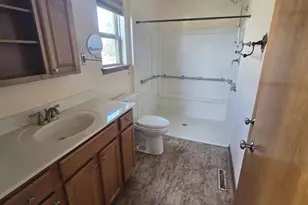355 Rosewood Ave, Lake Mills, WI 53551 - Photo 32