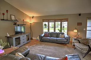 558 Spencer Dr, Janesville, WI 53536 - Photo 8