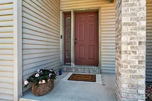 1757 Colony Cir, Sun Prairie, WI 53590 - Photo 2