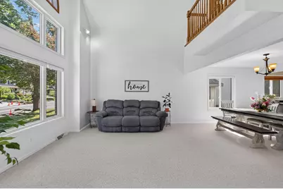 1757 Colony Circle, Sun Prairie, WI 53590 - Photo 4