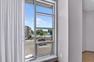 350 S Hamilton St, Madison, WI 53703 - Photo 18