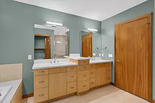 350 S Hamilton St, Madison, WI 53703 - Photo 30