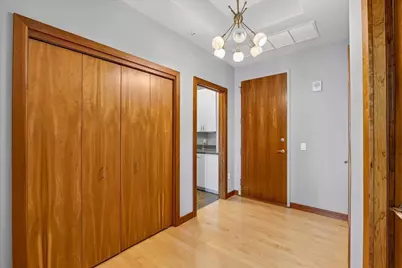 350 S Hamilton Street #204, Madison, WI 53703 - Photo 2