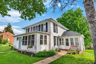 218 6th Ave, New Glarus, WI 53574 - Photo 2