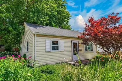 145 Rodney Court, Madison, WI 53715 - Photo 2