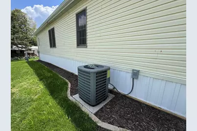 2018 Edgeview Drive, Monroe, WI 53566 - Photo 4