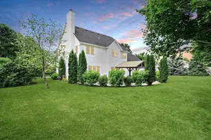 3058 Saddle Brooke Trail, Sun Prairie, WI 53590 - Photo 2