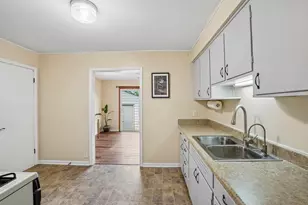 3637 Brigham Ave, Madison, WI 53714 - Photo 12