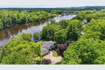 437 River Street, Black River Falls, WI 54615 - Photo 2