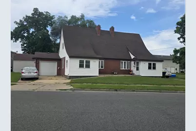 712/714 N Glendale Avenue, Tomah, WI 54660 - Photo 1