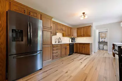 6858 E Foxhollow Road, Clinton, WI 53525 - Photo 8