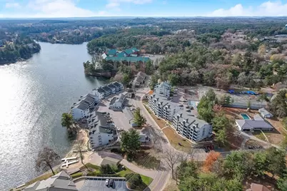 530 E Hiawatha Drive #102, Lake Delton, WI 53965 - Photo 4
