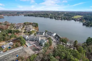 530 E Hiawatha Dr, Lake Delton, WI 53965 - Photo 10