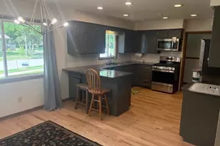4813 Flint Ln, Madison, WI 53714 - Photo 10