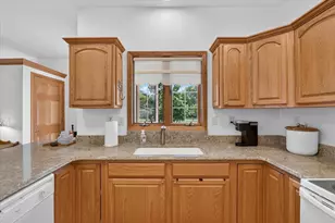 3835 Huntington Ave, Janesville, WI 53546 - Photo 16