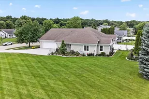 3835 Huntington Ave, Janesville, WI 53546 - Photo 44