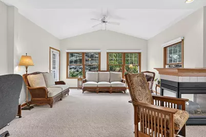 3835 Huntington Avenue, Janesville, WI 53546 - Photo 10