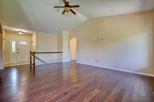 417 Skyview Dr, Waunakee, WI 53597 - Photo 6
