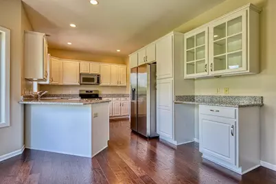 417 Skyview Drive, Waunakee, WI 53597 - Photo 8