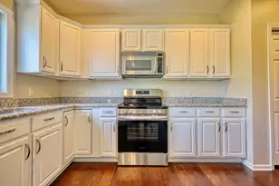 417 Skyview Dr, Waunakee, WI 53597 - Photo 10