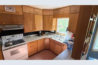210 S Hubbard Street, Horicon, WI 53032 - Photo 4