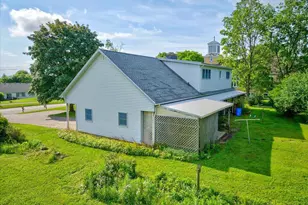 818 River Rd, DeForest, WI 53532 - Photo 70