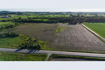 000 Middle Road, Campbellsport, WI 53010 - Photo 4