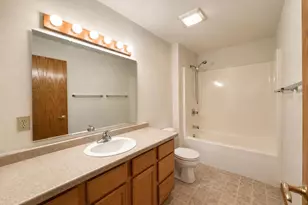 1066 Hillside Dr, Wisconsin Dells, WI 53965 - Photo 36