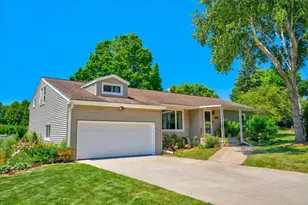 603 Paul St, Sun Prairie, WI 53590 - Photo 68