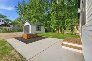 314 Van Deusen St, Madison, WI 53715 - Photo 30