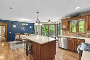 860 Iroquois Cir, Baraboo, WI 53913 - Photo 8