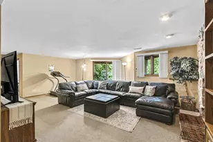 860 Iroquois Cir, Baraboo, WI 53913 - Photo 28